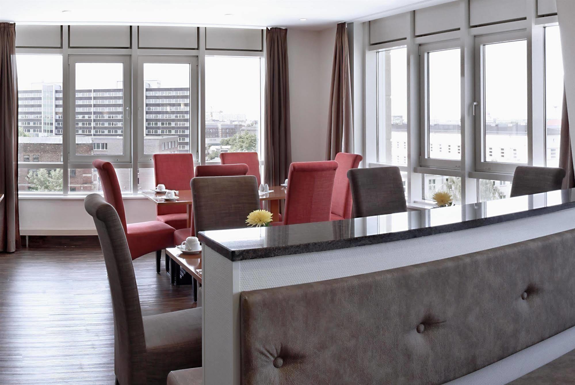 H+ Hotel Lipcse Kültér fotó