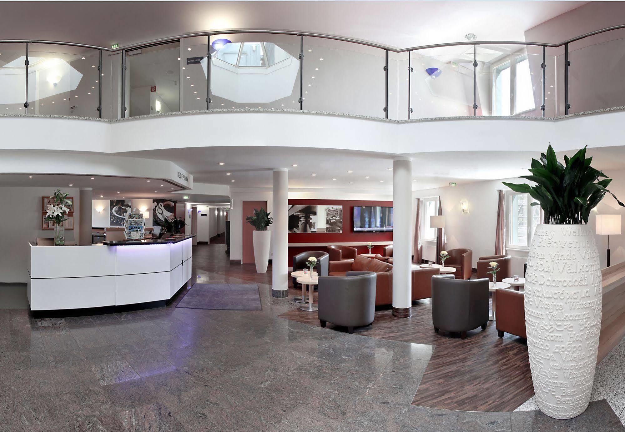 H+ Hotel Lipcse Kültér fotó
